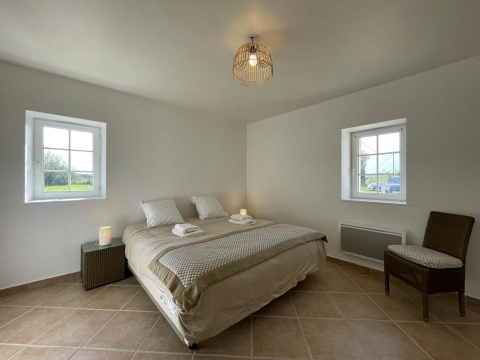 Maison Confortable avec Grand Jardin et Wifi Inclus - FR-1-489-446 House in Auvergne-Rhône-Alpes