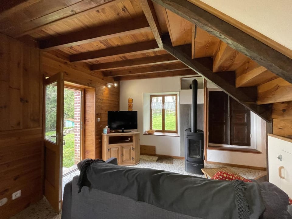 Écrin de verdure pour couple avec parking - FR-1-489-447 House in Auvergne-Rhône-Alpes