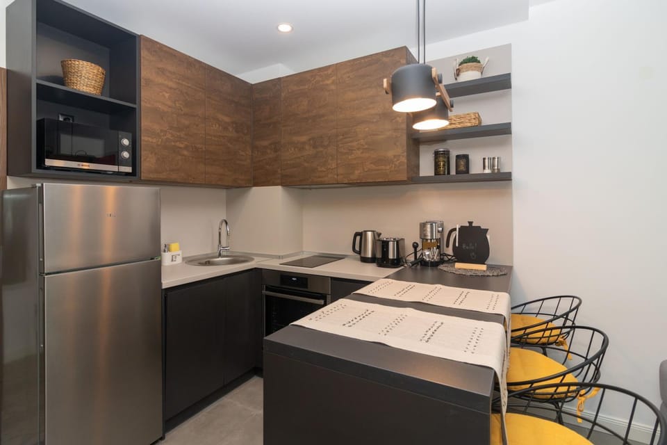 Coffee/tea facilities, Kitchen or kitchenette, Dining area, minibar, pet friendly, toaster
