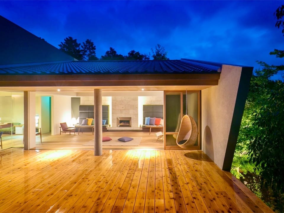 Night, Balcony/Terrace, Area and facilities