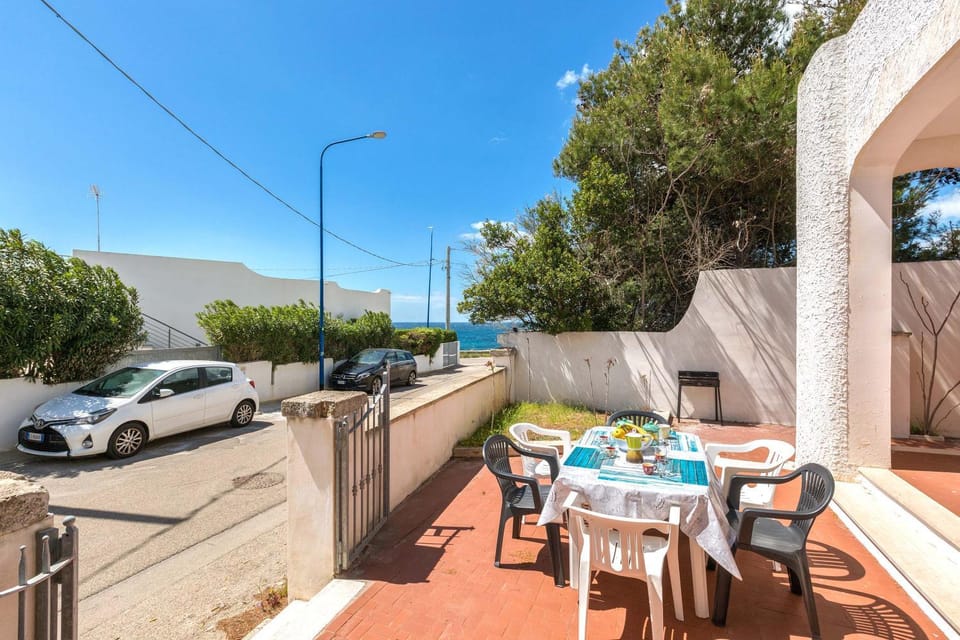 Patio, Dining area
