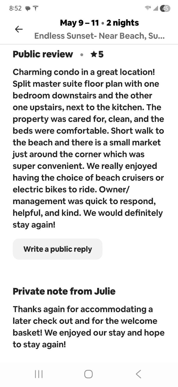 Endless Sunset- Near Beach Surf and Pet Friendly House in Huntington Beach