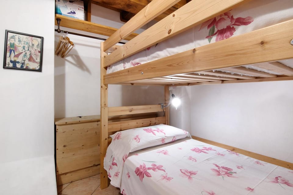 Property building, Living room, Bedroom