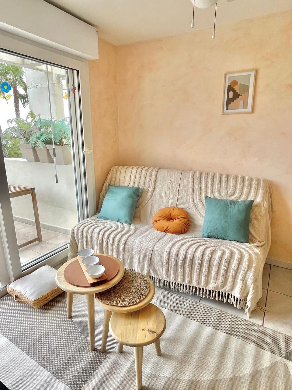 Bed, Living room, Seating area