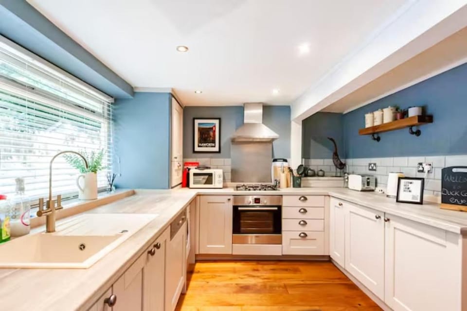 kitchen, kitchen