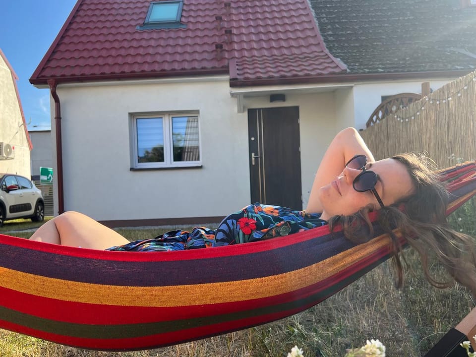 Property building, Day, People, Garden