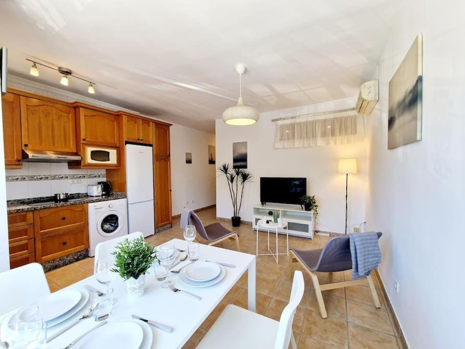 Butibamba Beach Apartment Apartment in Costa del Sol