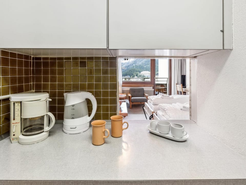 Kitchen or kitchenette