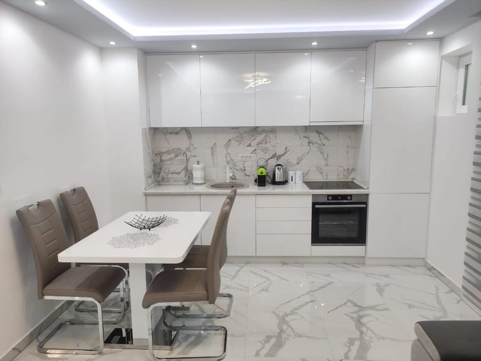 Apartman Viktor Apartment in Dubrovnik-Neretva County