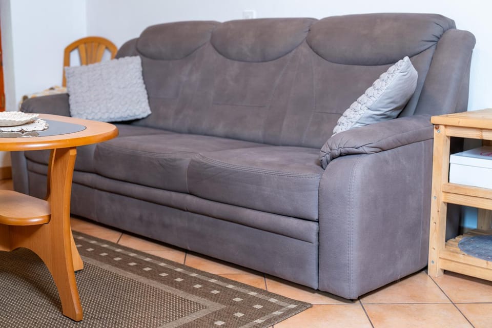 Living room, Time of day