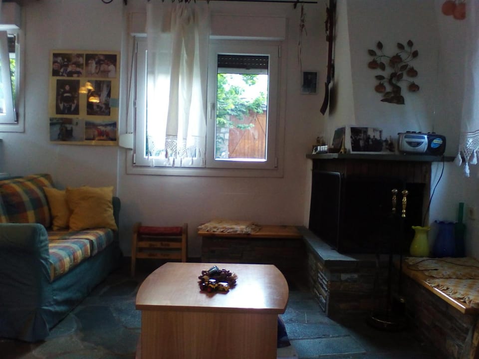 Ginî Viñis Chalet in Greece