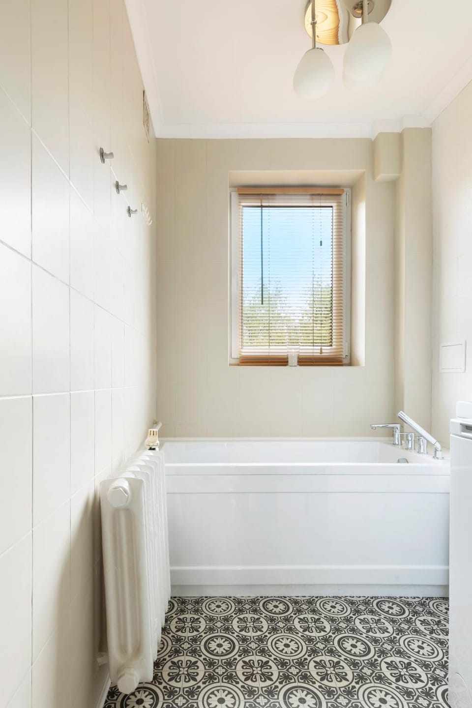 Bed, Bathroom, Bedroom, towels