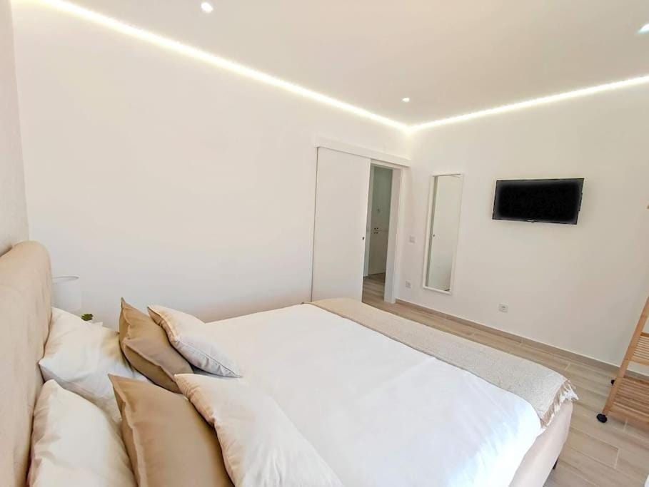 Lovely Terrace Apart. Downtown Apartment in Faro