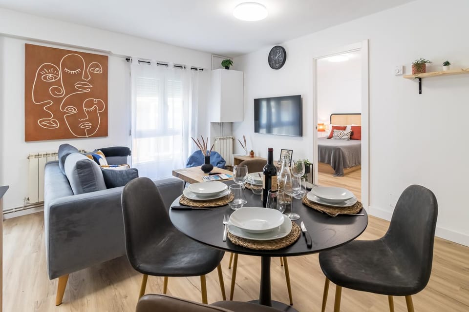 Apartamento recién reformado Plaza del Ayuntamiento Apartment in Santander