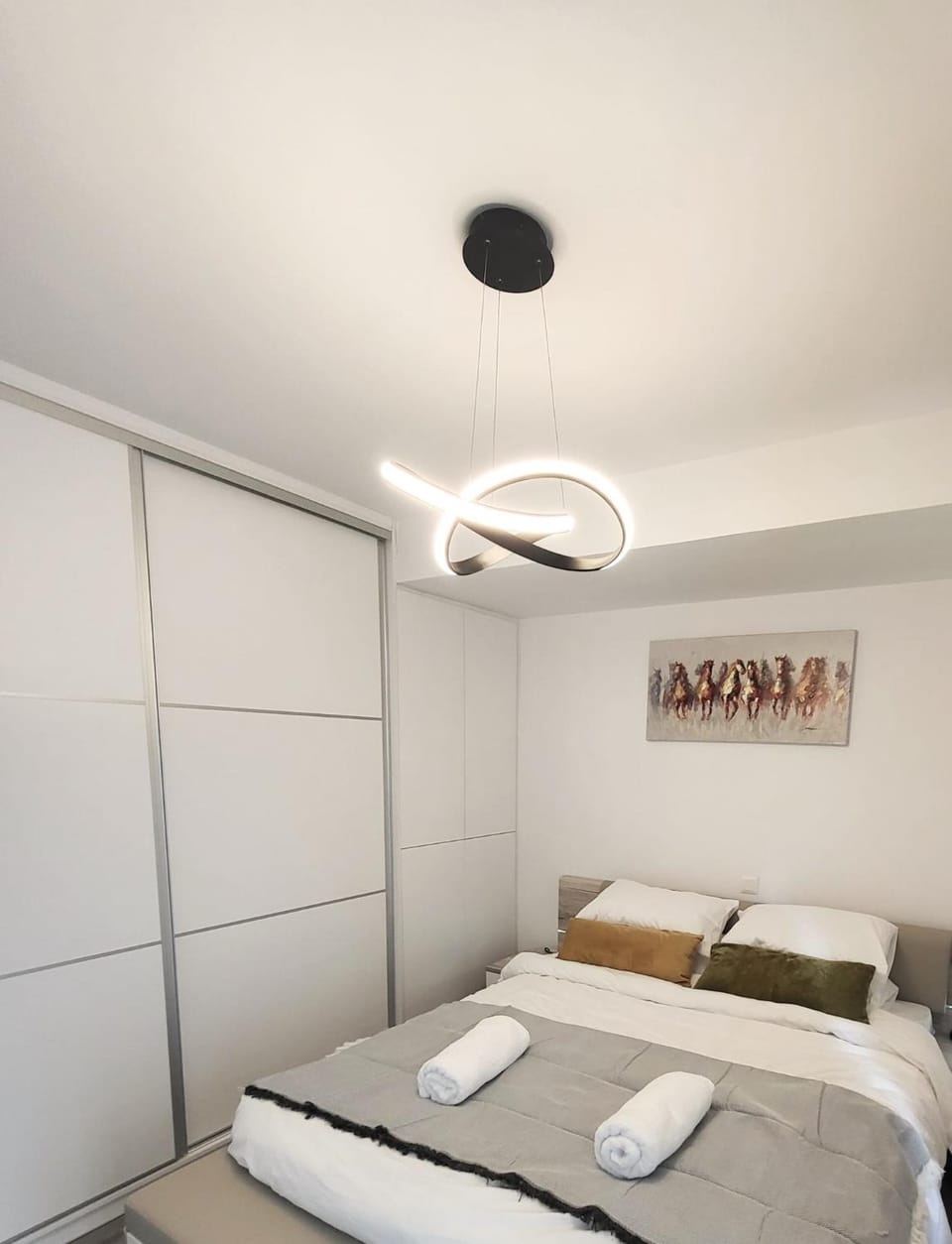 Bed, Bedroom, wardrobe