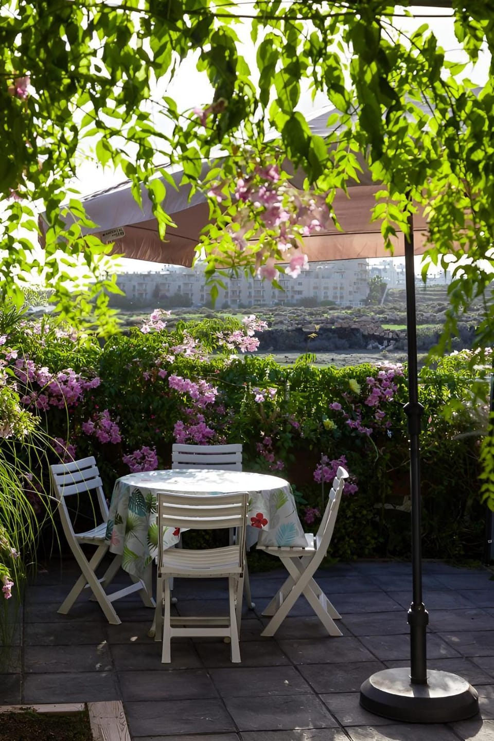 Garden, Garden view