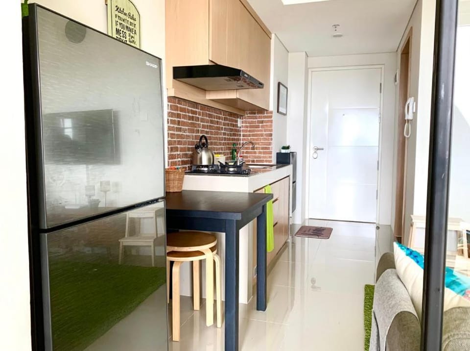 Breeze Home Apartment in South Jakarta City