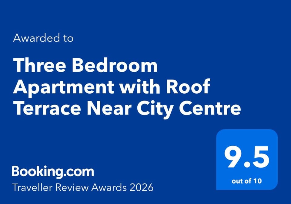 Cardiff 3-Bed Apartment with Private Roof Terrace Apartment in Cardiff