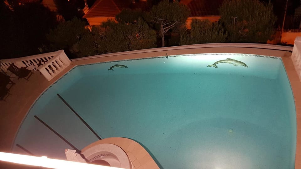 Night, Swimming pool