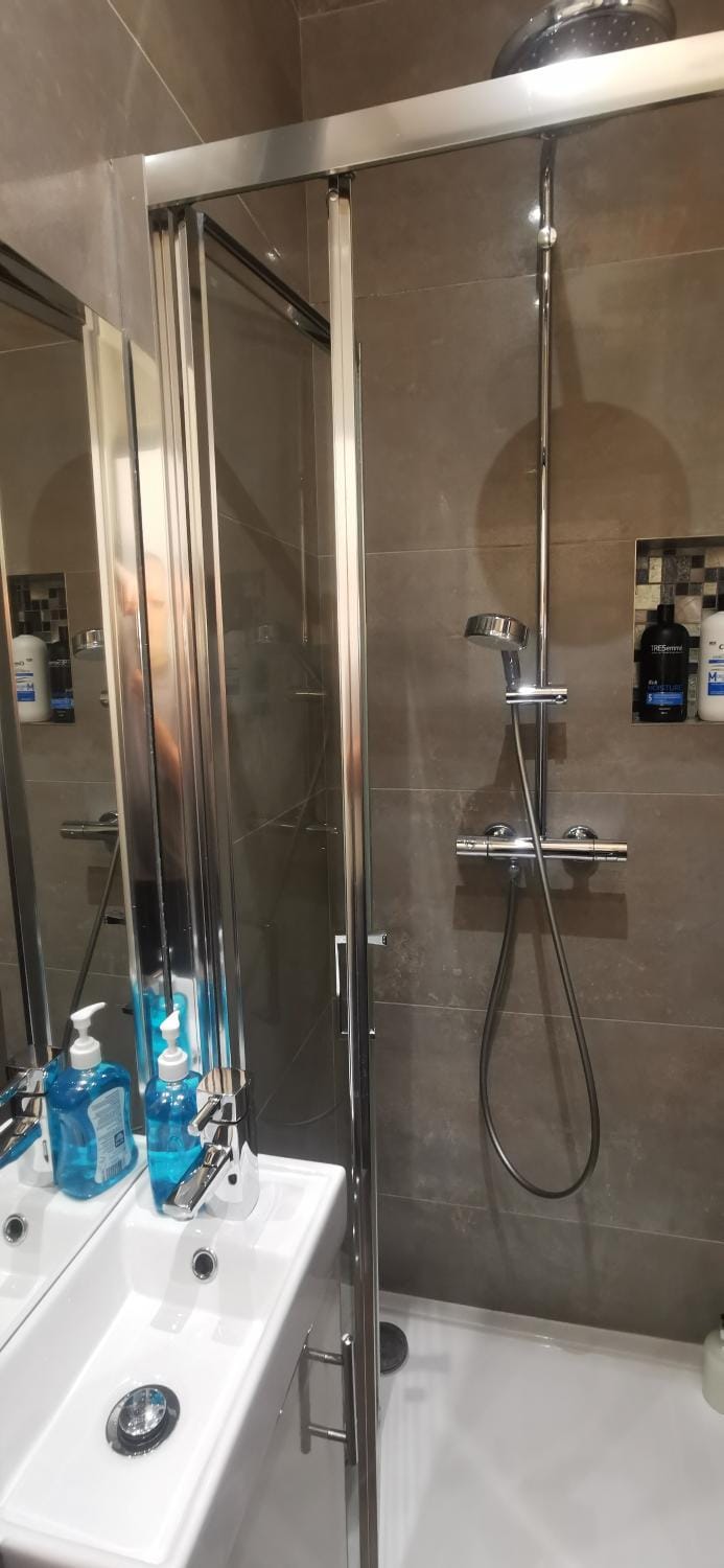 Shower, Bathroom