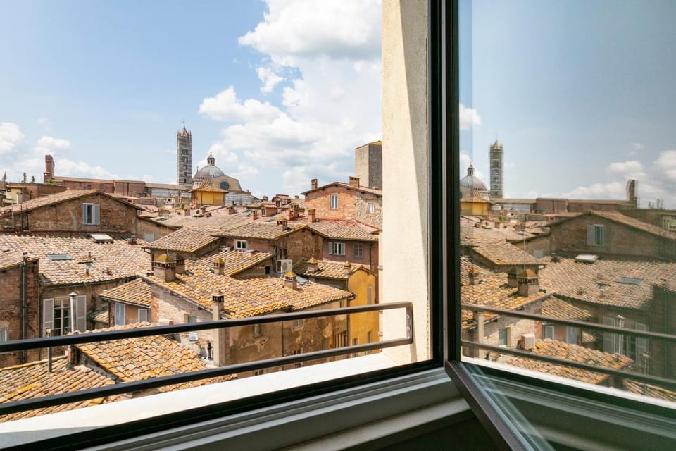 Day, View (from property/room), City view