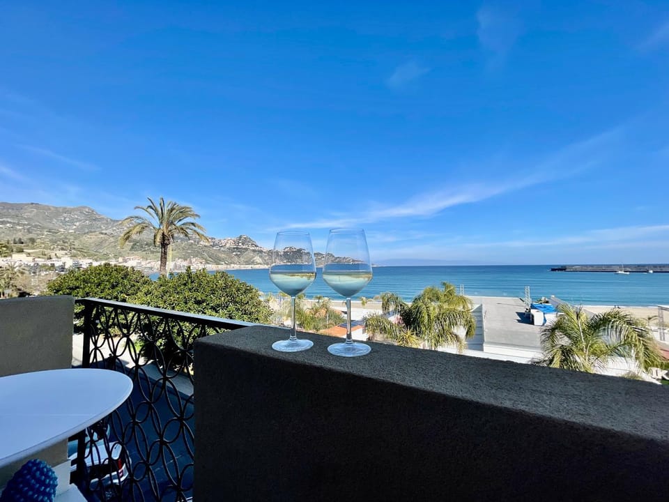 Nearby landmark, View (from property/room), Balcony/Terrace, Sea view