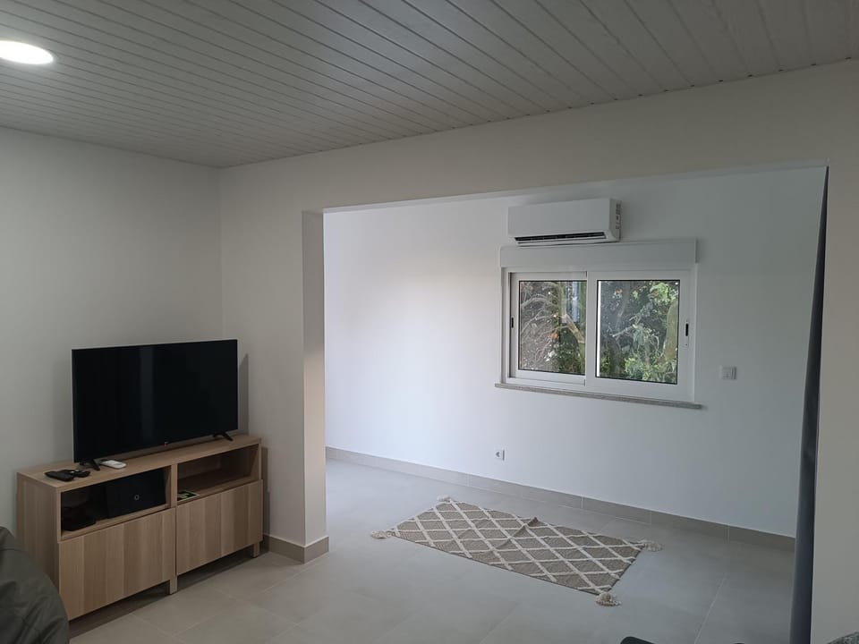 TV and multimedia, Evening entertainment, air conditioner