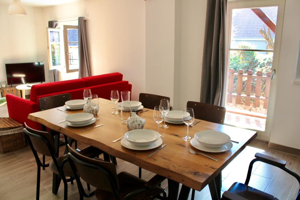 Gite Terrasse Le Doux Refuge à Beblenheim Parking privé Apartment in Colmar
