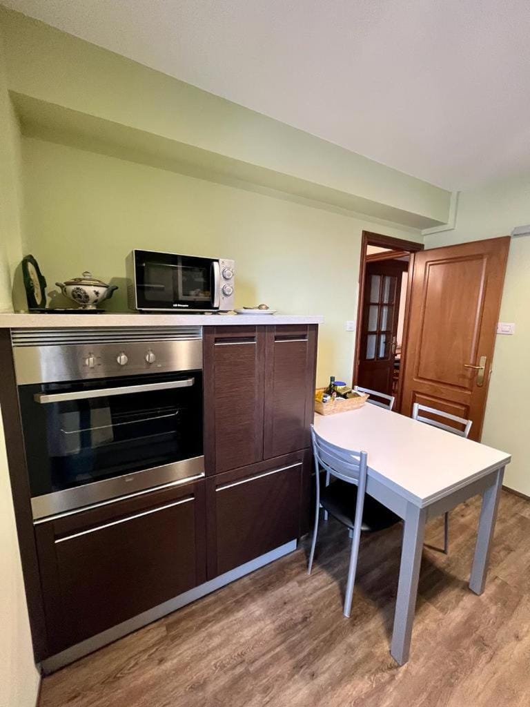 Piso en pleno centro de Miño izquierda Apartment in O Eume