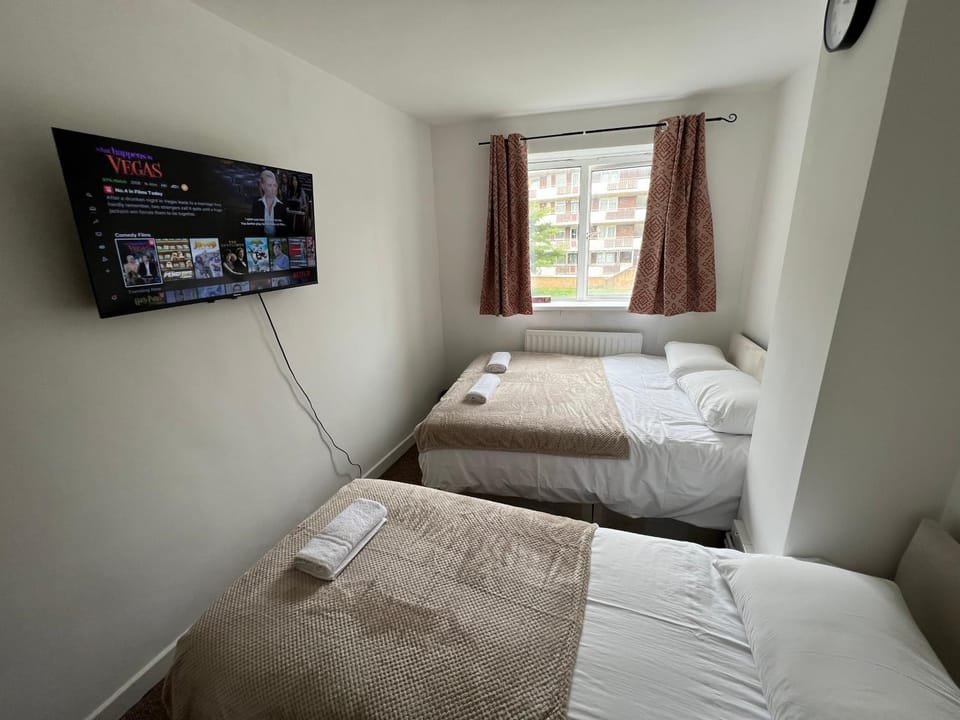Lovely Budget Rooms in Camden - Kings Cross Vacation rental in London Borough of Islington