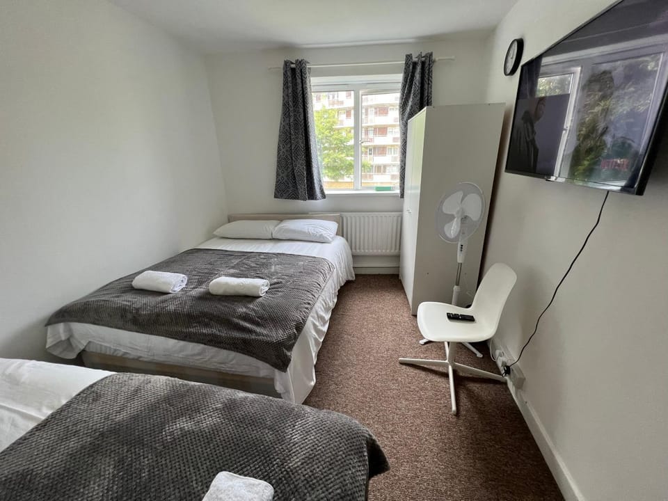Lovely Budget Rooms in Camden - Kings Cross Vacation rental in London Borough of Islington