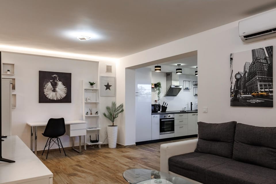 Living room, kitchen