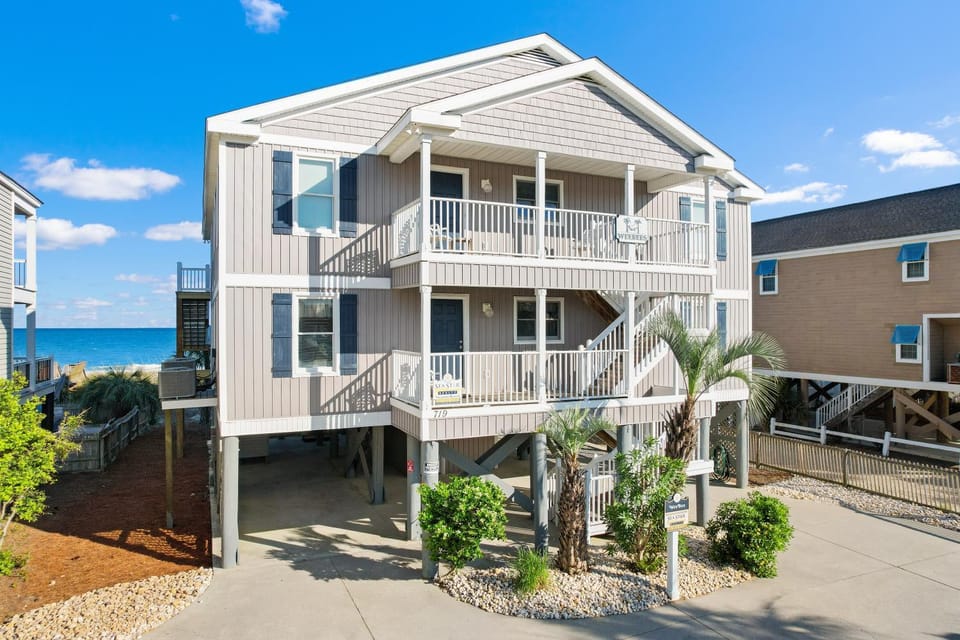 WeeBee Down House in Surfside Beach
