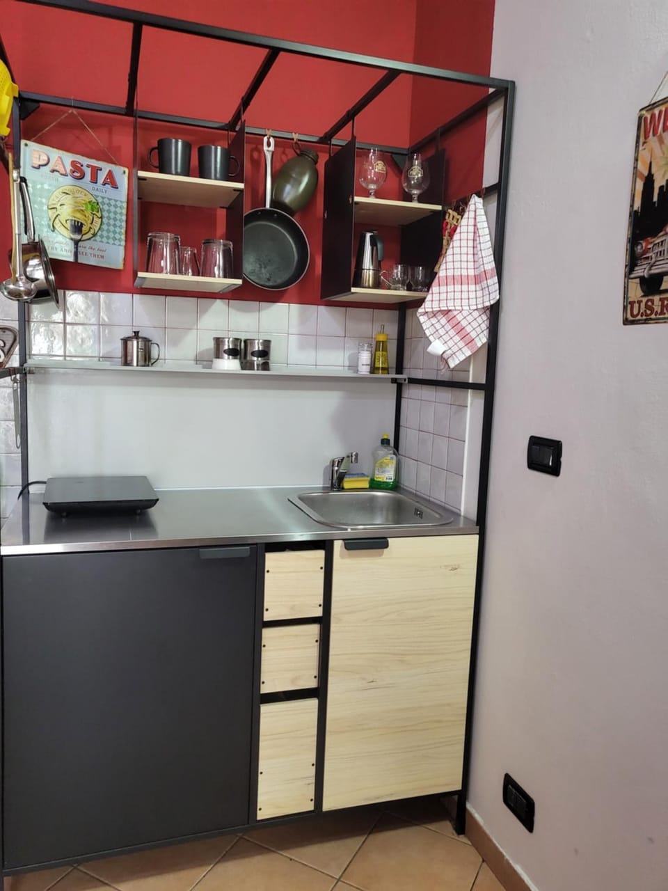Kitchen or kitchenette