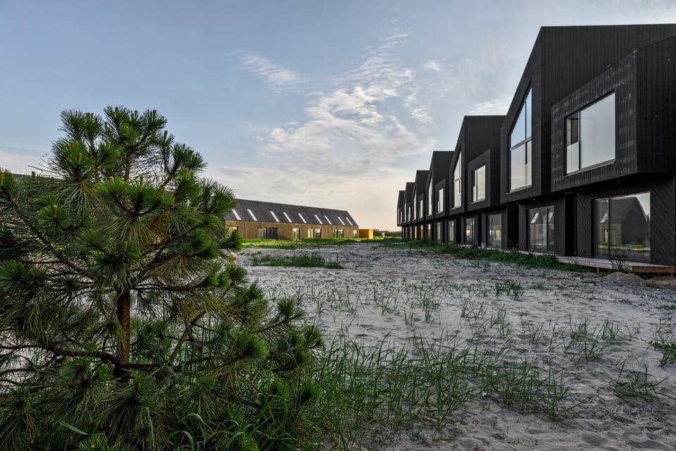 Property building, Day, Natural landscape