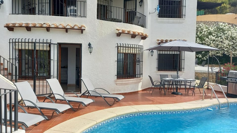 Maison avec logement indépendant, piscine privée et vue mer House in Marina Alta