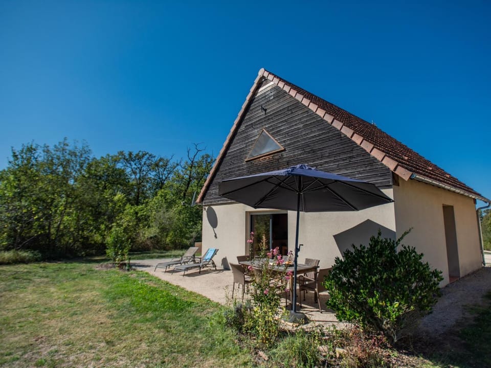 Property building, Summer