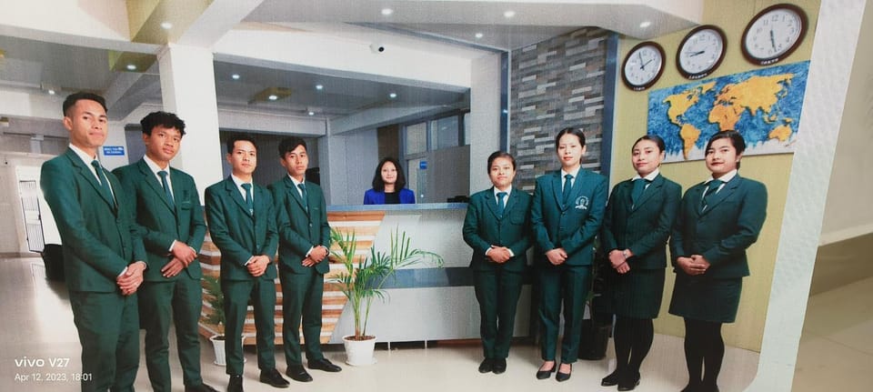 Staff, Lobby or reception, Logo/Certificate/Sign