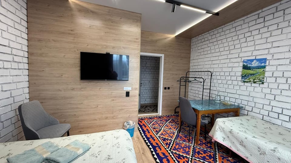 TV and multimedia, Photo of the whole room