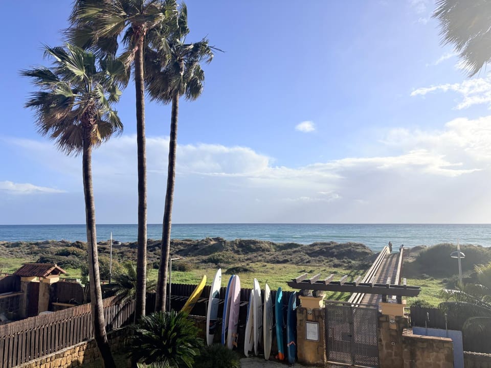 Bahía de Marbella Beachfront 2 bedroom apartment Apartment in Marbella