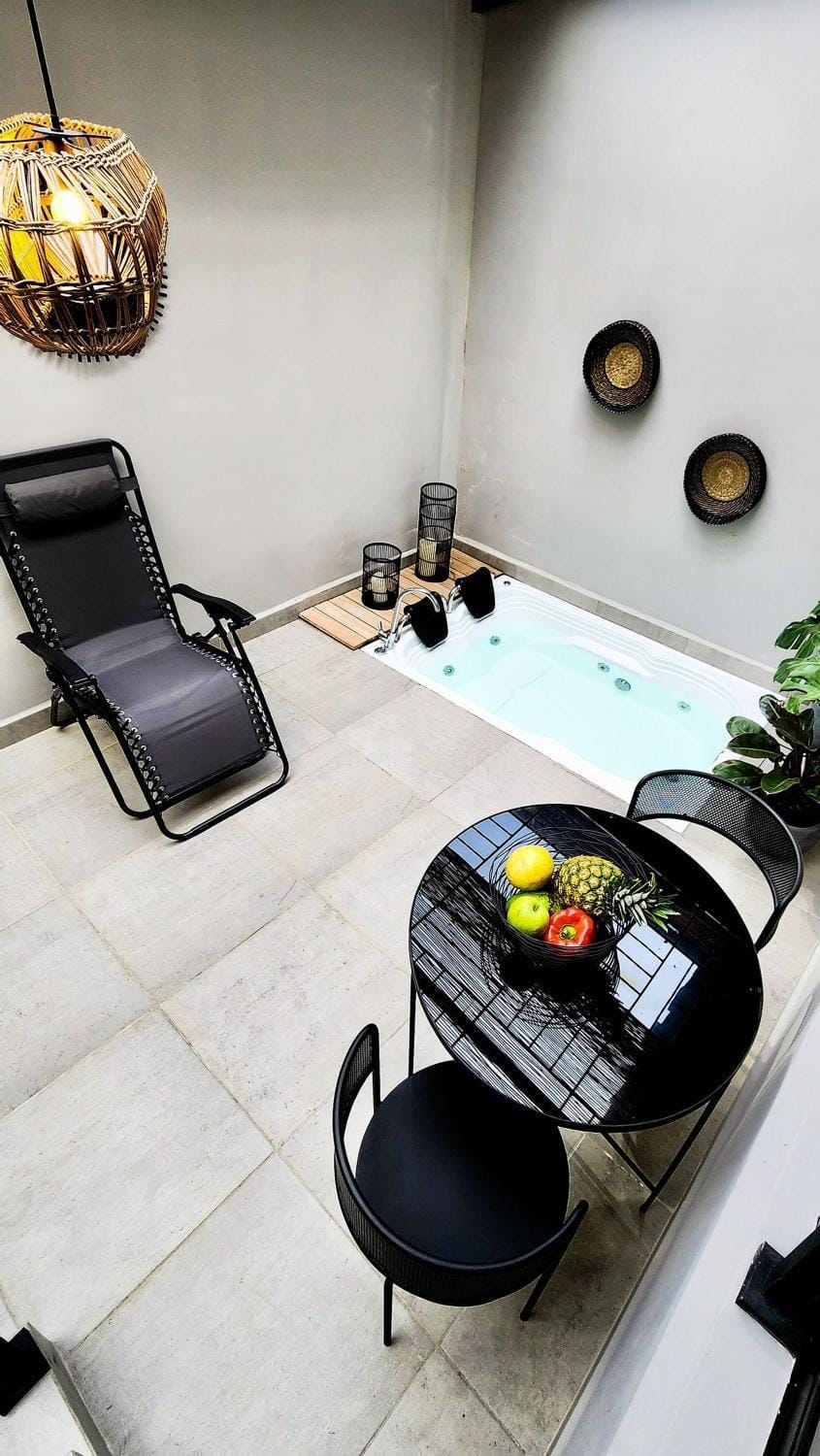 Hot Tub