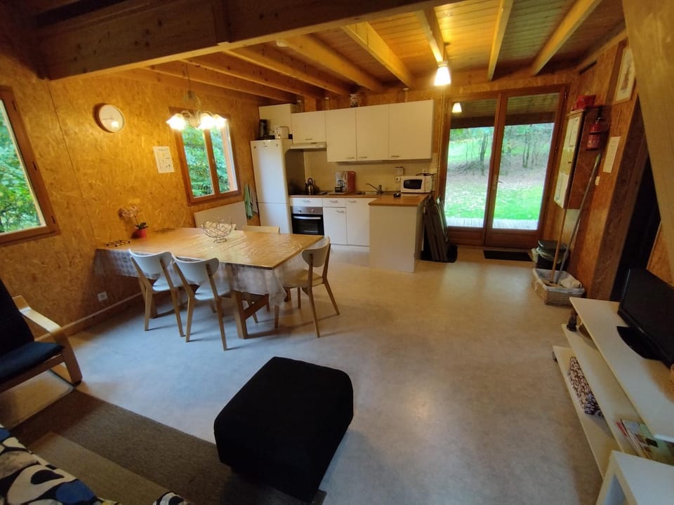 Gîte Chalet Morvan Bourgogne Chalet in Bourgogne-Franche-Comté