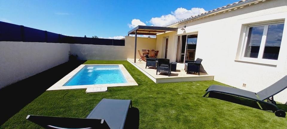Patio, Day, Garden, Pool view, Swimming pool, sunbed