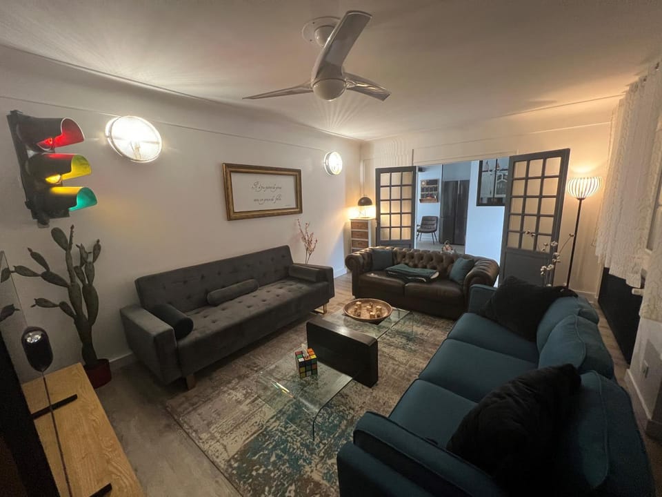 Communal lounge/ TV room, TV and multimedia, Living room, fireplace