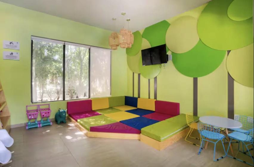 Casa Tortuga 10min to CaribeWIFI 200MBGymKing House in Playa del Carmen