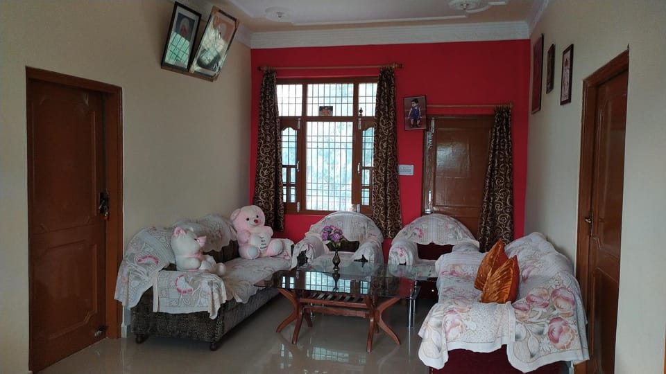 Kanta Riverside Home Stay House in Punjab, India