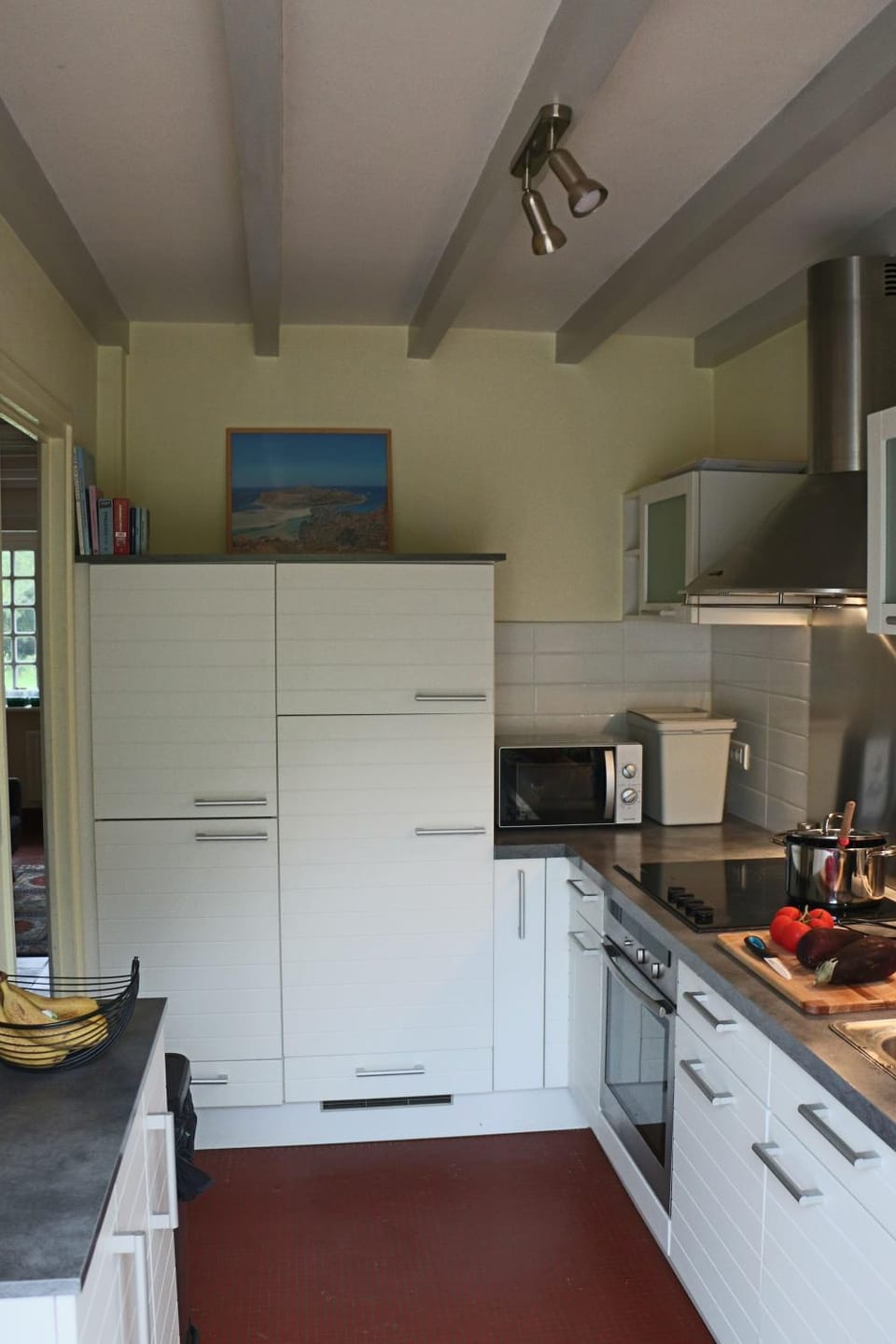 dishwasher, minibar, pet friendly, stove, kitchen