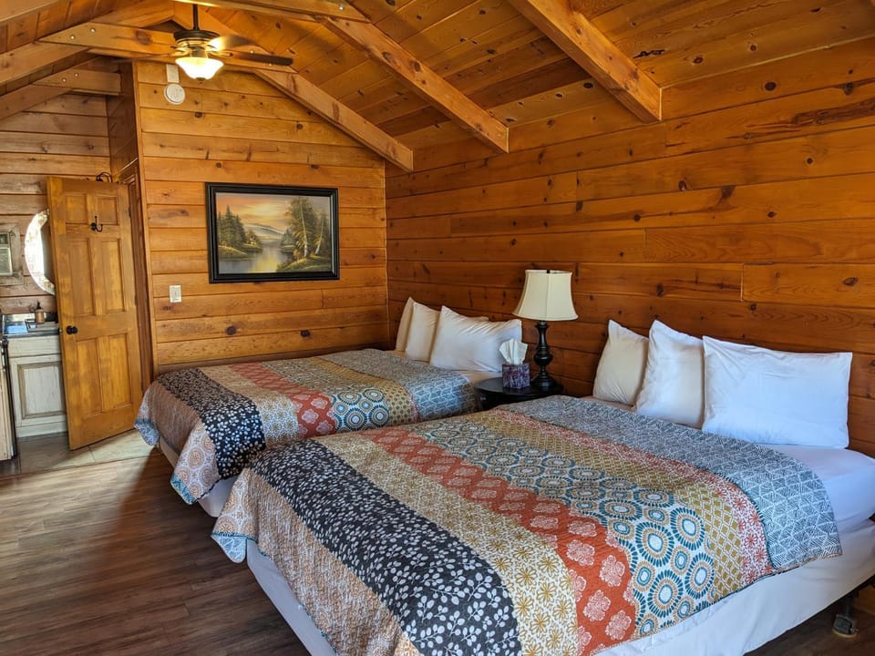 Bryce Canyon Villas Campground/ 
RV Resort in Cannonville