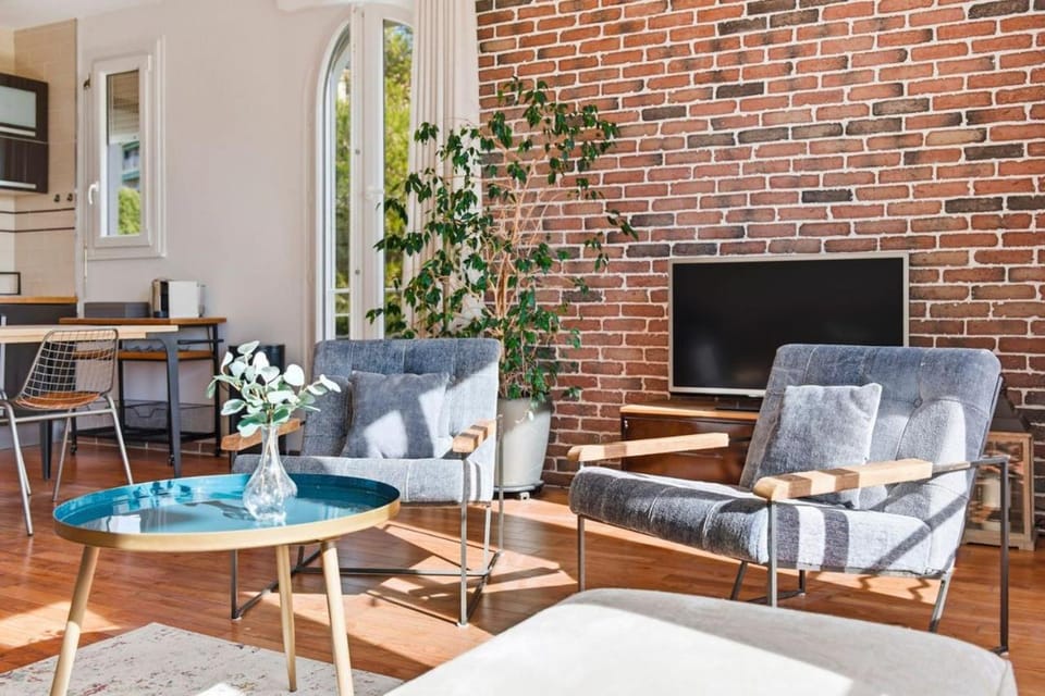 Cozy 1 bedroom flat,free parking, close to center Apartment in Cannes