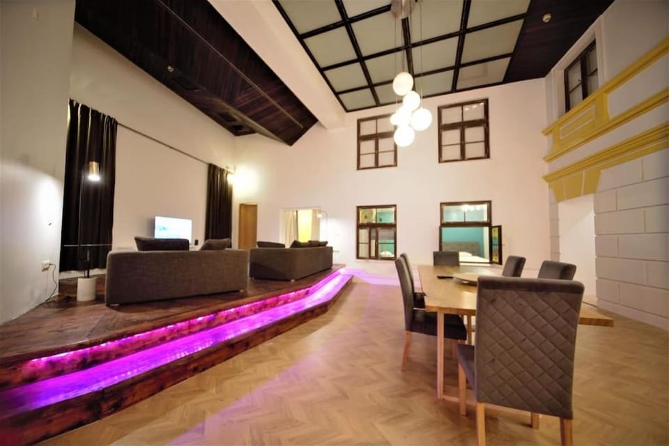 The Theatre / Old Town & Balcony Apartment in Riga